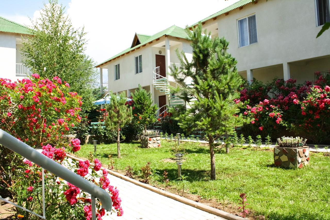 Evita Hotel Dolinka Zewnętrze zdjęcie