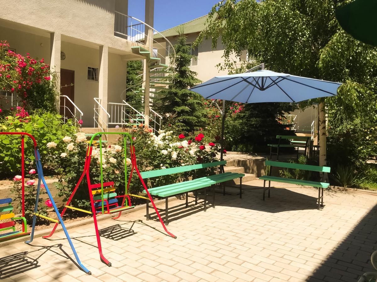 Evita Hotel Dolinka Zewnętrze zdjęcie