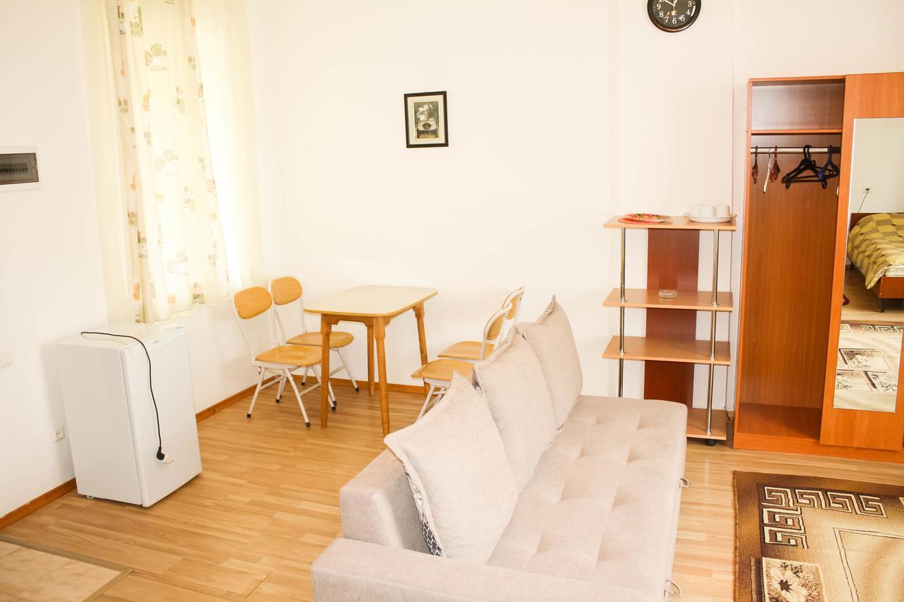 Evita Hotel Dolinka Zewnętrze zdjęcie